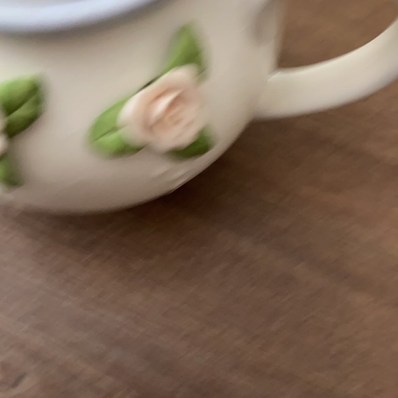 Teapot - Picture 4 of 11